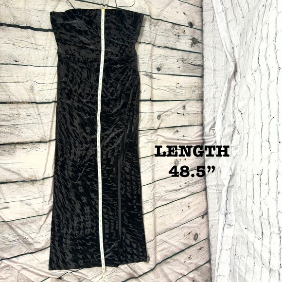 DRESS THE POPULATION - Jasmine Strapless Burnout Velvet Sheath Gown - Size Large - Picture 8 of 13